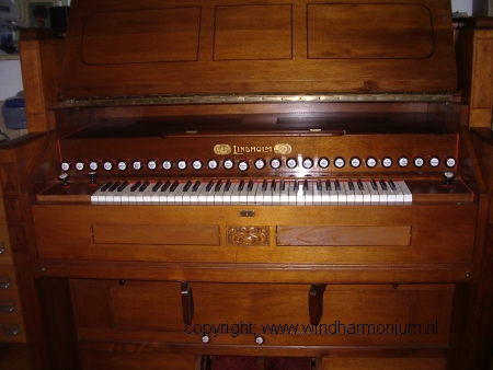 lindholm zuigwindharmonium 8 spel met double expression, forte expressiv en prolongement 